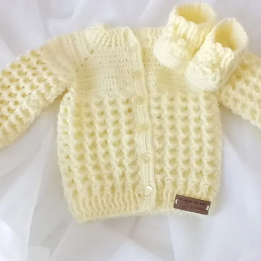 Crochet baby matching set NEW